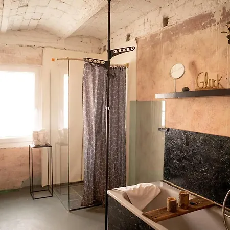 Barnloft Mit Whirlpool & Kamin וילה *